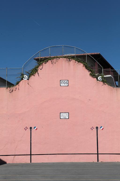 Hotel du Fronton Bidart Buitenkant foto